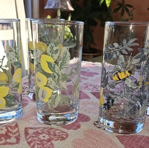 5 Vintage Libby Glasses Tumblers Bees/Flowers & Lemons/Branches
